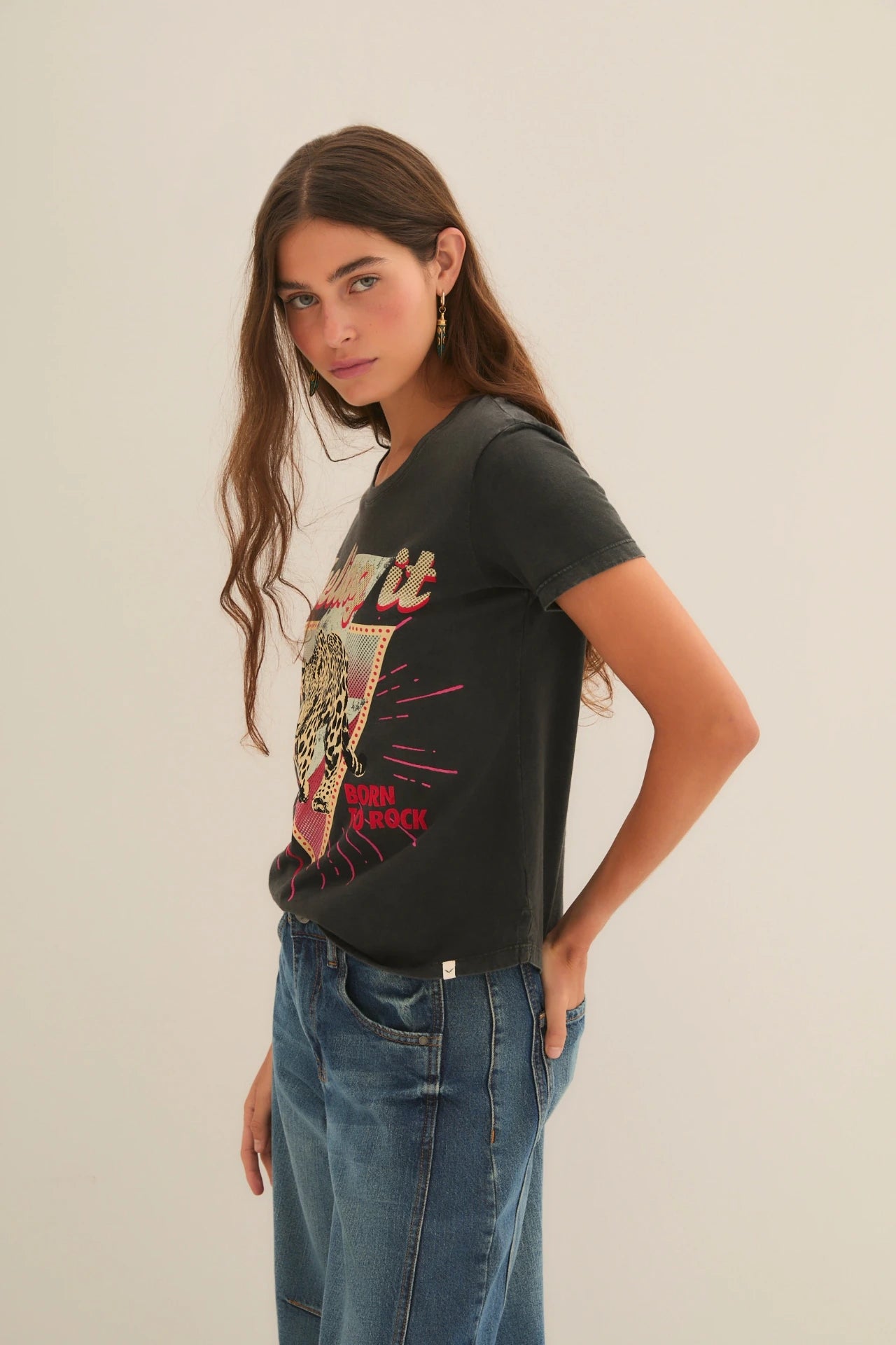 REMERA ROCKING LEOPARD