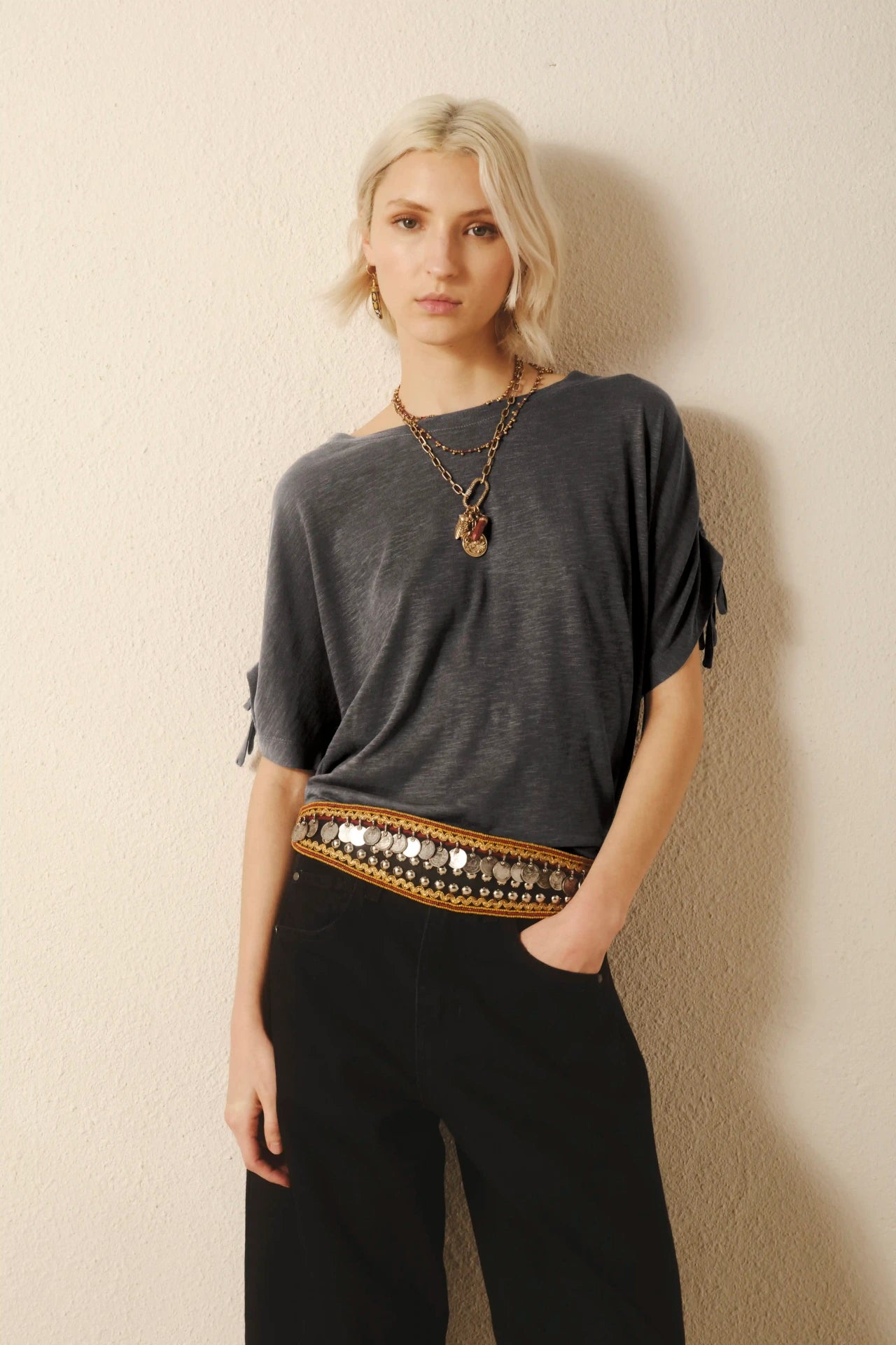 REMERA DESTROY GATHER