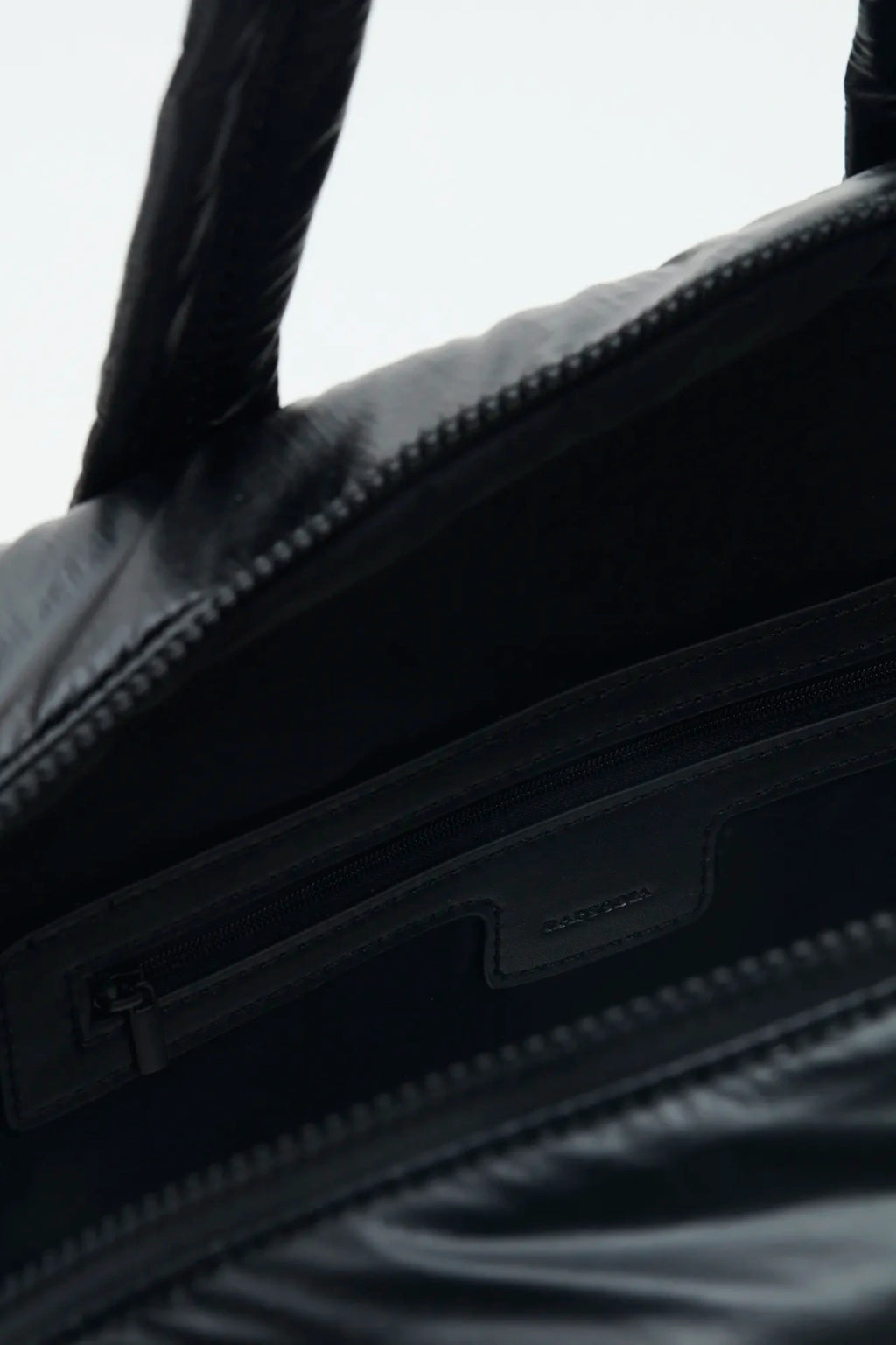 CARTERA YOGA MATELASSE